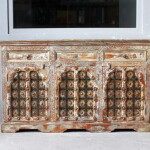 ORIENTAL WOODEN CHEST