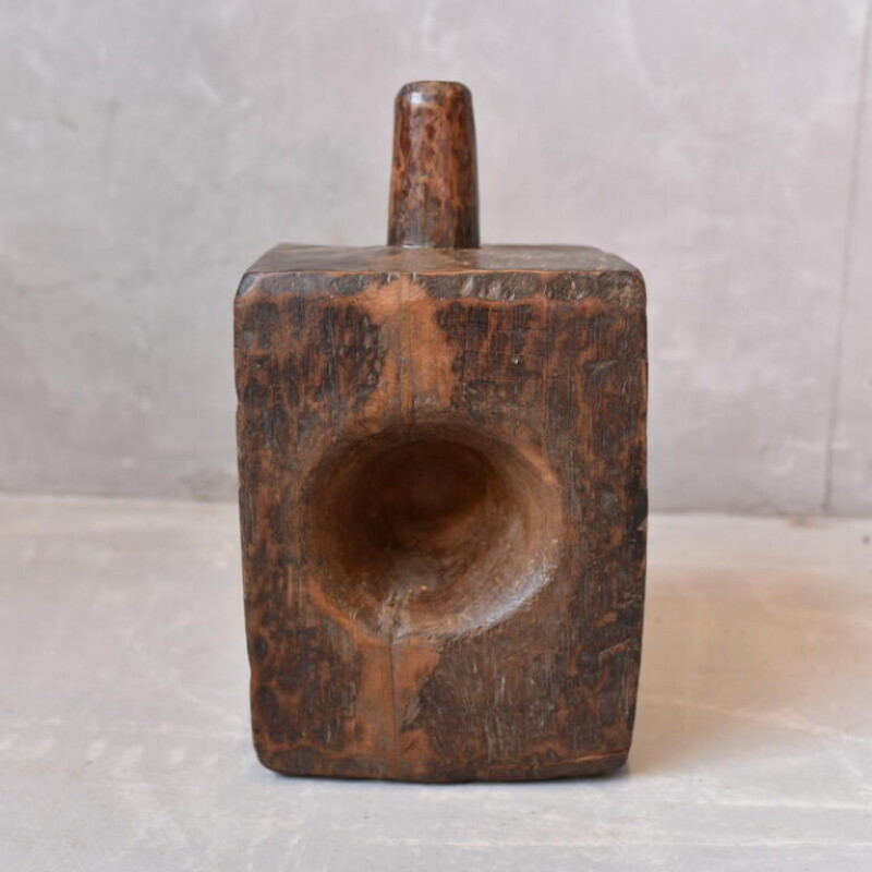 WOODEN DECORATION