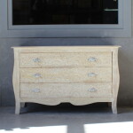 ORIENTAL WOODEN CHEST