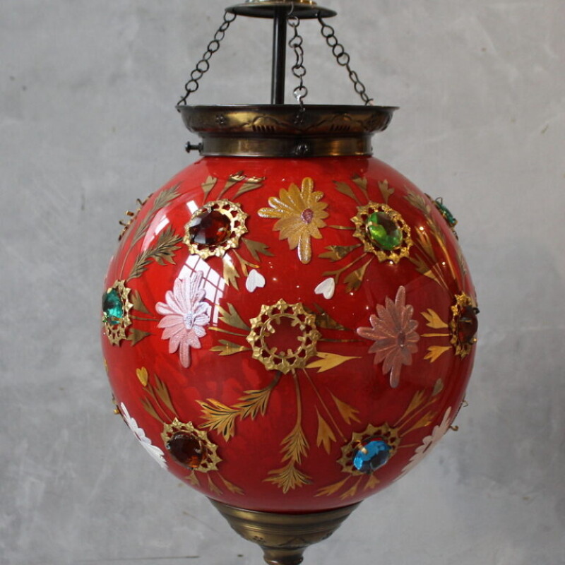 DECORATED GLASS LAMP