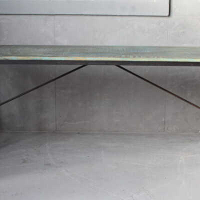 LOFT METAL TABLE WITH WOODEN TOP