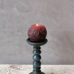 COLONIAL WOODEN CANDLE STAND
