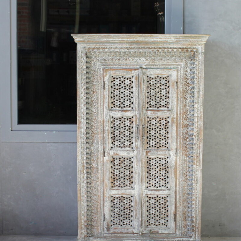ORIENT WOODEN WARDROBE
