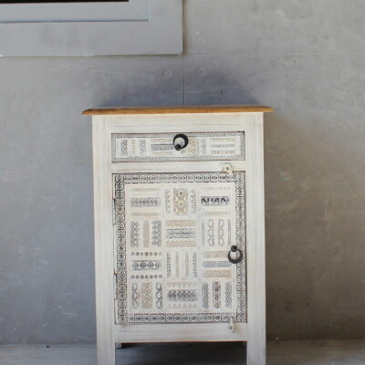 ORIENT WOODEN CABINET