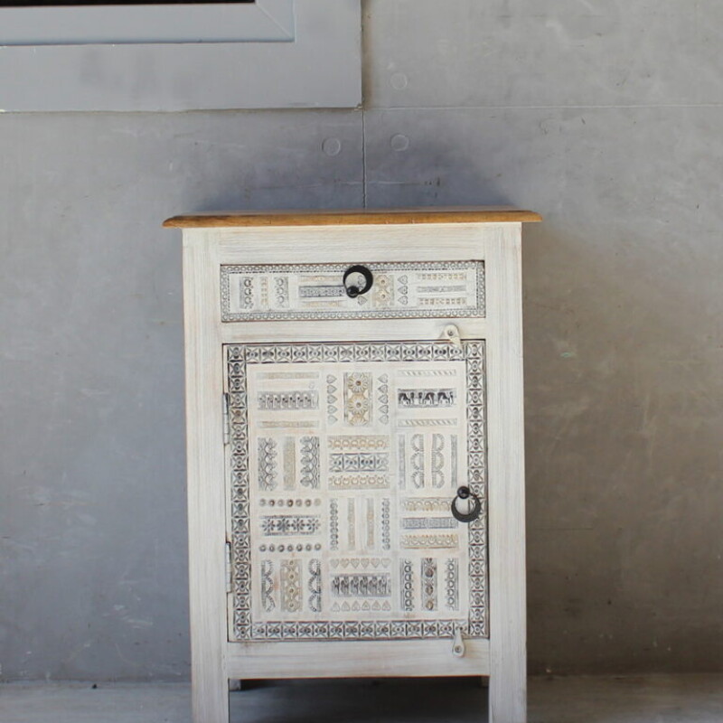 ORIENT WOODEN CABINET